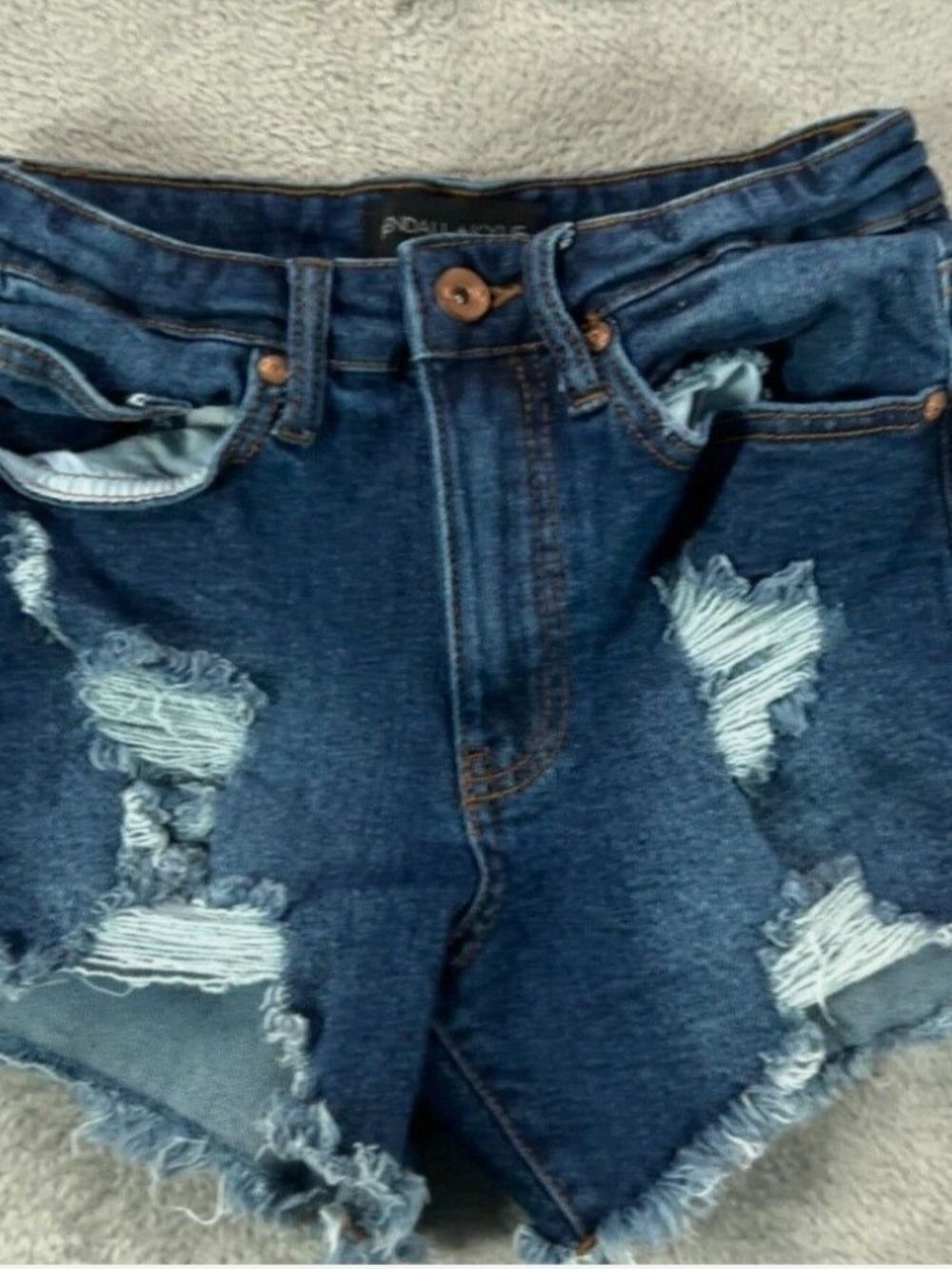 Kendall & Kylie The Icon Distressed Blue Denim Shorts Size 7